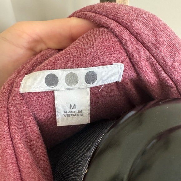 Three Dots Quilted Sweatshirt Jacket - Picture 7 of 9